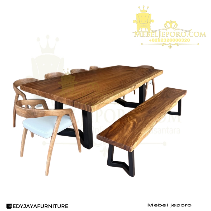 Meja Makan Trembesi Solid Mewah Desain Bali